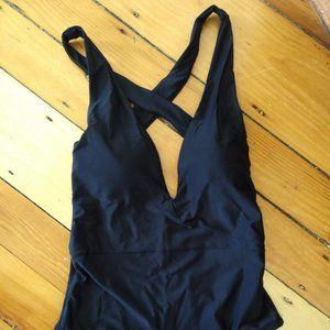 Summersalt Black One-piece Swimsuit 6 NWT